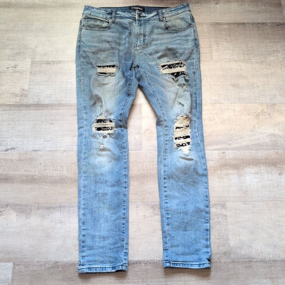 FBRK Men’s Jeans Light Distressed Holes Seams 34x32 90’s Y2K